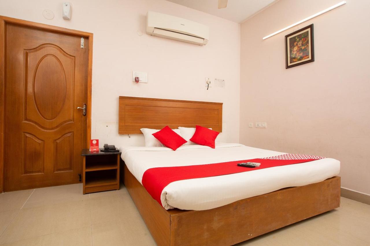 Collection O Value Home Service Near Guindy National Park 첸나이 외부 사진